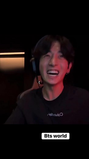 11K views · 522 reactions | He's smiling mood  Omg his giggles 凉羅 #jungkook #BTS #btsreels | Bts world | Facebook
