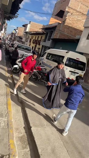 Alma Elegance: La Barbería que Transforma Estilos