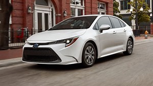 2022 Toyota Corolla Hybrid First Drive: 52 MPG for Not a Lot of Money