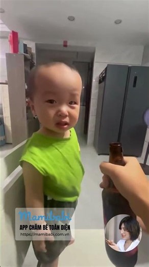 Làm chai ko bạn #mamibabi #baby #kids #nuoicon #beyeu #mevabe #lamme #cute #cutebaby #beyeu