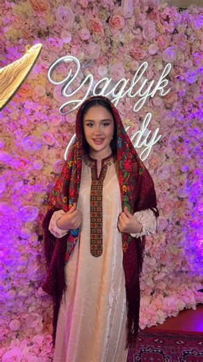 sami_pain___ on Instagram: "I said YESSS 🤍💍 @_bezeg_tm"