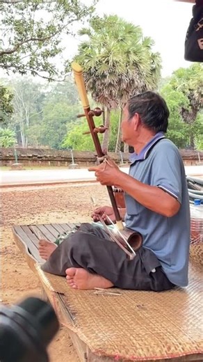 Cambodian traditional music