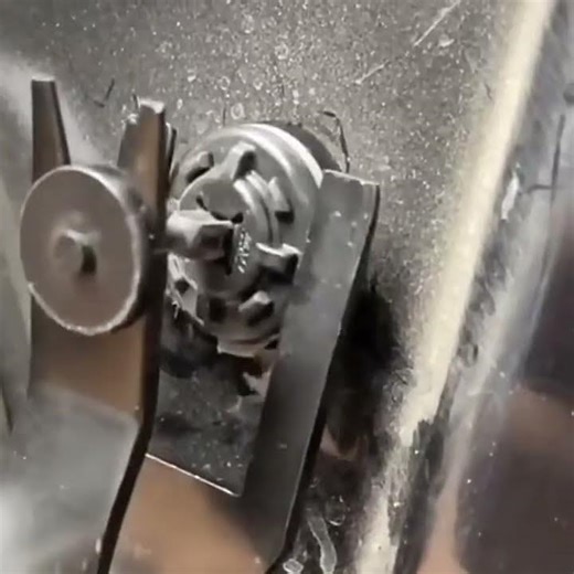 Car Clip Removal Pliers Tools Auto Body Panel Door Fastener Push Pin