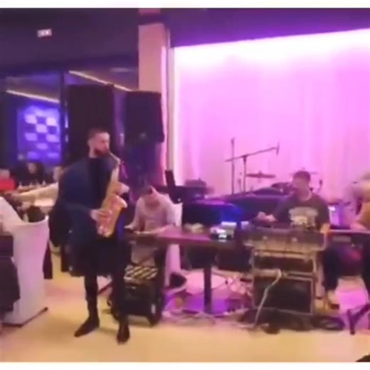 Banat Express | B o ž a n s t v e n a M u z i k a