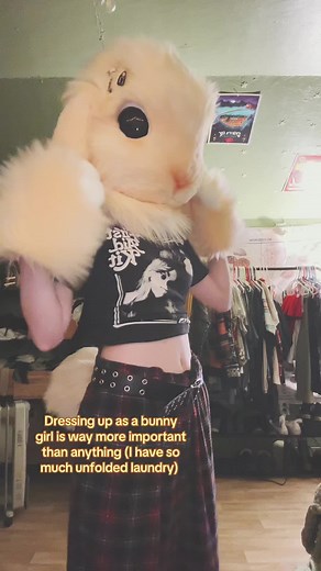 I’ve been so overwhelmed with the support I’ve gotten lately! I’ll get back in my groove of posting soon though dw #furry #fursuit #furryfandom #fursona #fursuitersoftiktok #bunnyfursuit
