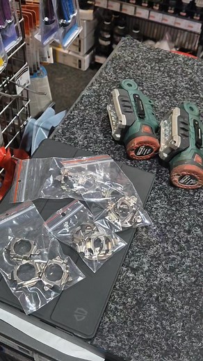 Original vymedzovacie krúžky medzi LED ŽIAROVKY 👍👍 Máme skladom 📦📦📦📦 #led #adapter #h7 #pliešky | I-P CarS