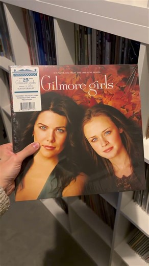 GILMORE GIRLS - SOUNDTRACK FROM THE ORIGINAL SERIES (COFFEE FILLED) - Sam Phillips - made by mutant