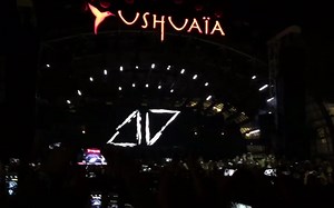 【搬运】Avicii - Whithout You Ushuaia Ibiza 2016 Opening party