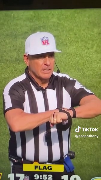 Justin Herbert: Pressure and Performance Analysis