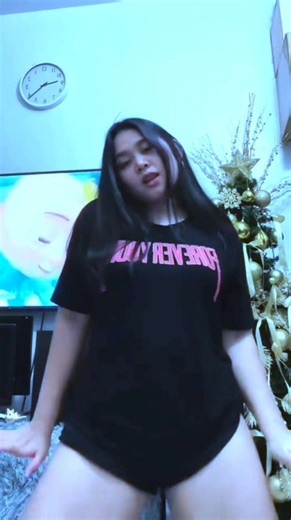 9.1K views · 772 reactions | 28 A woman dancing is a force of nature—her body a canvas where rhythm paints stories of joy, resilience, and unapologetic self-expression. #selfexpression #dance #music | Blade Flash | Facebook