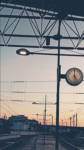 Divided we fall... #pinkfloyd #rock #music #nostalgic #psicodelic