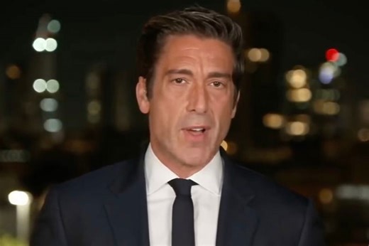 ABC David Muir fans 'can't describe the feeling' as he halts show for historic breaking news