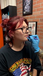 5.6K views · 233 reactions | Vertical labret done for $20! @lynnibabbii414 No appointment needed 朗 JEWELRY IS INCLUDED All piercings are done by professionals. - - - #piercings #tattoos #tattoo #piercing #girlswithpiercings #pierced #bodypiercings #tampa #tampapiercers #piercingsintampa #piercingshop #tattooshop #inkvillainstattoos #inkvillains #inkvillainspiercings | Ink Villains | Facebook