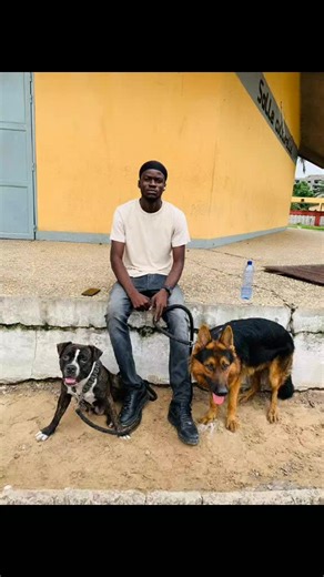 Deux êtres 🐾🌐🇨🇩, Welcome to the World of Général ME2O