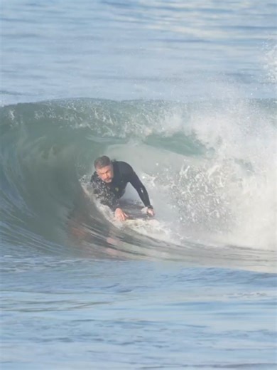 Explore Micro Tubes in California Surfing