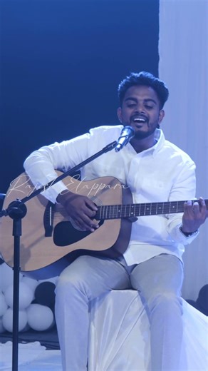 Rajesh Elappara, Enne Snehathaal Pothinjavane (Multilingual Worship) ft. Bijoy B & Hephzibah Pramod