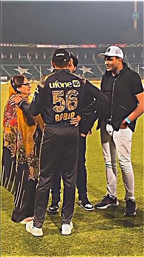 Babar Azam mother in the stadium with Babar Azam