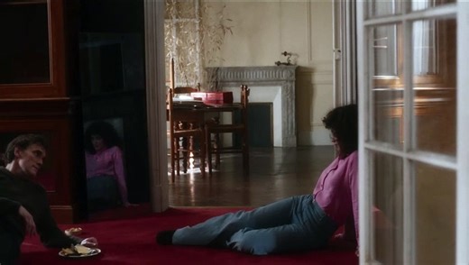 Escena de 'Maria' donde se ve el ensayo de la mítica escena de 'El último tango en París'