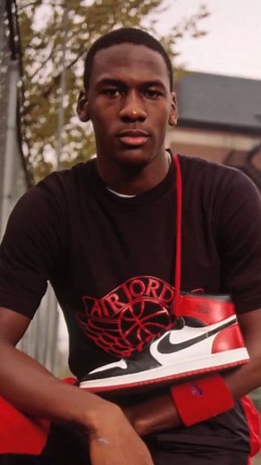 1.1M views · 10K reactions | TK Kirkland says he would have negotiated more on Michael Jordan's deal with Nike! New interview Part 1 on YouTube #RealLyfeStreetStarz | Reallyfe Street Starz | Facebook