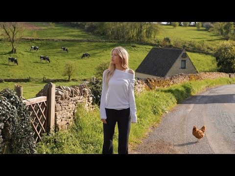 spring in the countryside 🐓