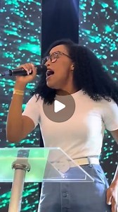 Cantinho Sulamita Alves on Instagram: "Maranata, ele vem😭❤️‍🔥 @sulamitaalvesofc 📍Ministração completa no canal #louvor #jovenscristãos #sulamitaalves #igreja #ipact #jovensquelouvam #congresso #gospel #euquerosercheio #explore #explorer #explorar #reels #reelsinstagram #viralvideos #viralreels #viral #videosgospel__"