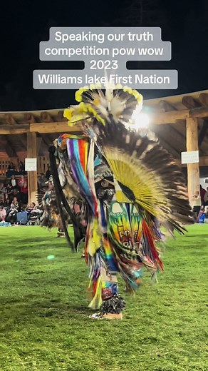Speaking our truth competition pow wow 2023 day 2 amazed by Josh Bear 😍 ❣️#powwow #joshbear #menstraditional #powwowdancer #indigenous #powwowlife