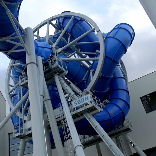 36M views · 104K reactions | This is probably the most intense water slide ever made!⚛ | UNILAD Tech | Facebook