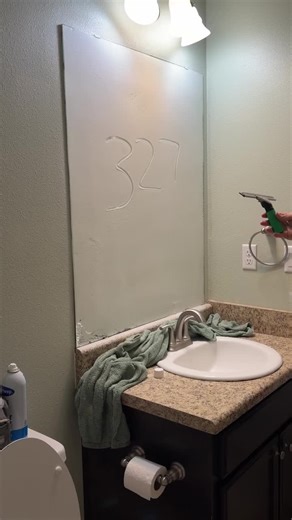 Effective Mirror Cleaning Tips