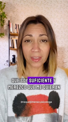 Raquel Jiménez | Psicóloga Sanitaria | ✍️ Soy suficiente y me merezco que me quieran. Grábatelo a fuego porque este debe ser tu mantra. . Que eches de menos a alguien que ha... | Instagram
