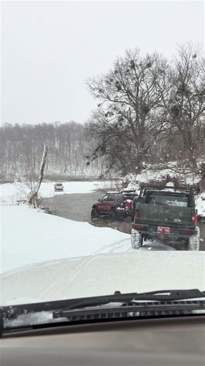 Good times with good friends is what life is about! #oklahomacheck #fyp #toyota #wheeling #winterstorm