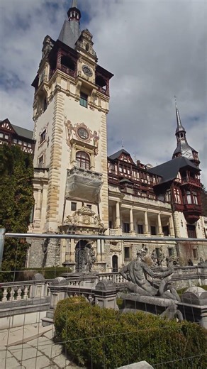 ルーマニア 🇷🇴 一番美しいペレシュ城