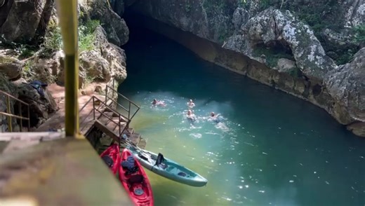 https://shoreexcursioneer.com/belize/river-cave-kayaking.html | Vivtours Belize