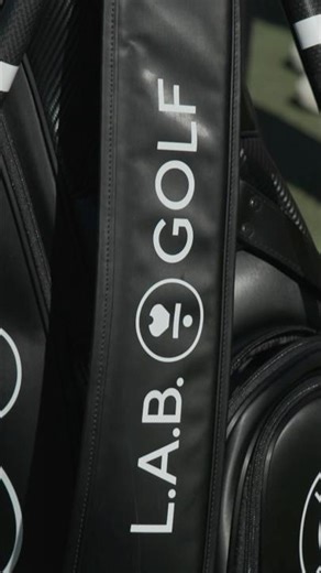 These putters shouldn’t roll this true but they do. LAB Golf is wild. #labgolf #pgashow #golf