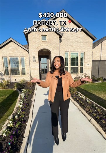 New construction located in Forney, Texas ✨🏡 This one-story home features 4 bedrooms, 3 bathrooms, 2,470 square feet, a two car garage, an amazing design, and a bright, open layout. 📍Located just 25 minutes from Downtown Dallas. Priced at $430,000. You can lock in a FIXED 4.99% interest rate. If you’re in the market for a new construction home or want more information on other new construction opportunities, comment “HOME” ⬇️ #NewConstruction #ForneyTX #HomeTour #dfwrealtor #texasstartswithus