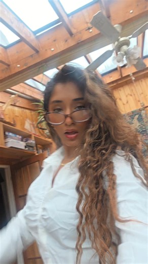 Dinushaxo (@dinushaxo)’s videos with Live Your Life - T.I.