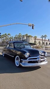 Hotrods ‘N Helos takes over Huntington Beach TOMORROW! 🚁🏎️ Fuel up and gather your crew for an epic day of classic cars, high-powered helicopters, and SoCal beach vibes! 🏝️☀️ This is one event you won’t want to miss! 🔥 📅 Tag someone who needs to be there tomorrow and get all the event details with the link here: https://www.surfcityusa.com/event/hotrods-n-helos/24679/ #SurfCityUSA #HuntingtonBeach #BeHere #MoreHB #VisitHB | Visit Huntington Beach