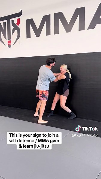 #MMA #selfdefense #LADIES #gym #JIUJITSU | jiu-jitsu