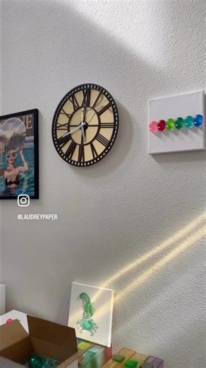 3D Resin Alien Babes | Day in the life of a small business owner. Making art and packaging orders.