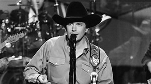 George Strait's 1987 hit 'All My Ex's Live in Texas' redefines breakup anthems