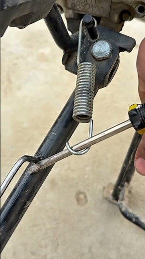 Every Mechanic Should Know This Spring Installation Trick !