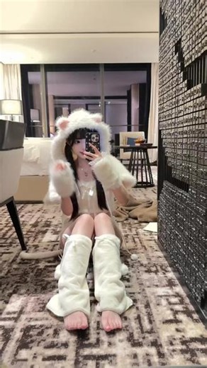 你身边可以不要有那么多人吗 我已经买不起醋了#萌妹#malymoon