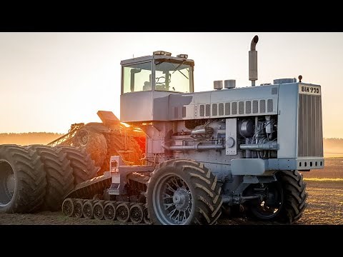 Big Bud 747: The World's Largest Tractor – A Farming Beast!