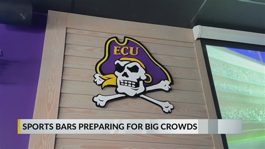 Pirate football fans flock to Greenville sports bars and restaurants ahead of season opener