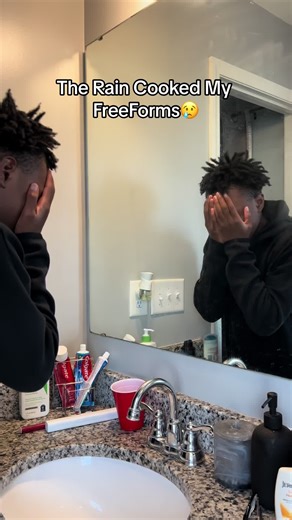 Restart Your Freeform Dreads with These Tips