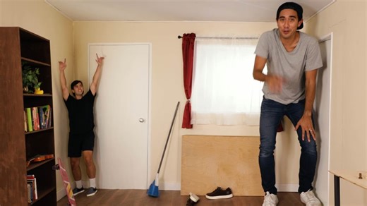 Tour these optical illusion rooms.