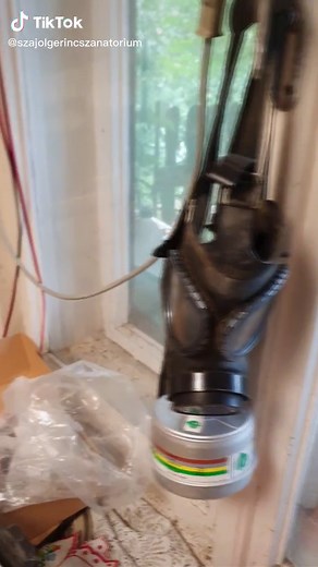 Exploring a Unique Laboratory Storage Room Setup