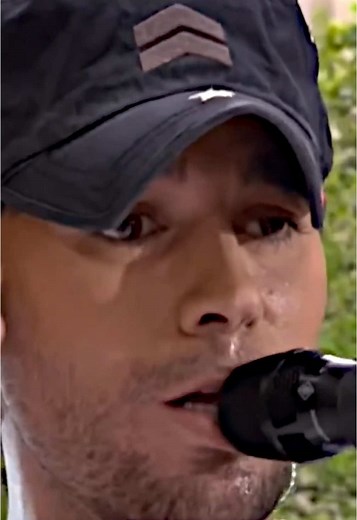 Enrique Iglesias Live Performance of 'Be With You' on the Today Show 2011
