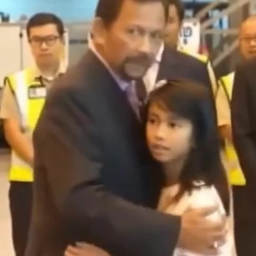 Sultan Hassanal Bolkiah and His Beloved Youngest Children