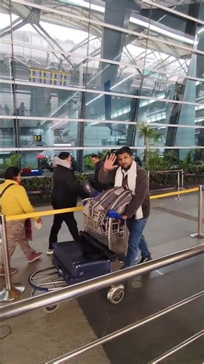 शाम के 6 बजे मेरा फ्लाइट है सऊदी अरब के लिए #minivlog #shorts #trending #ytshorts #youtubeshorts