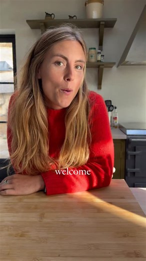 Atlanta Thompson on Instagram: "Think smoked salmon blinis… but easier to eat and far more practical. These hot smoked trout potato cakes are my take on the classic canapé - sturdier, easier to pick up, and perfect for making ahead. I love using trout here as it’s a more sustainable option than salmon and tastes almost identical. Fresh, simple and always a crowd-pleaser. Full recipe below HOT SMOKED TROUT, CRÈME FRAÎCHE & CUCUMBER POTATO CAKES Makes around 30 Ingredients 1 packet Sheldon’s potat